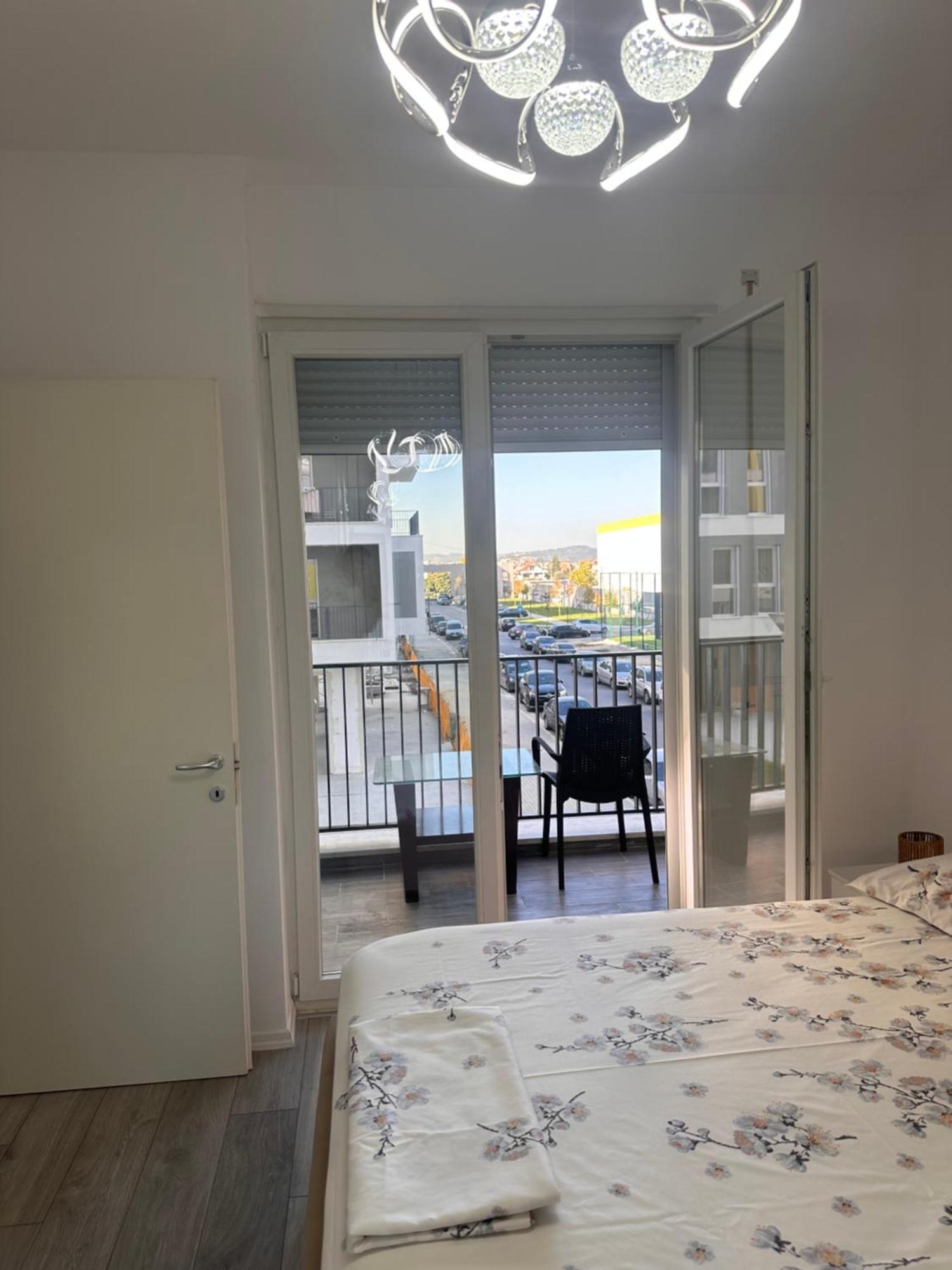 Bratti'S Apartment Near Tirana Center And Mother Teresa Airport Exterior foto